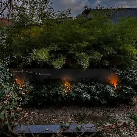 Stunning Duplex Flat With A Garden & Winter Patio